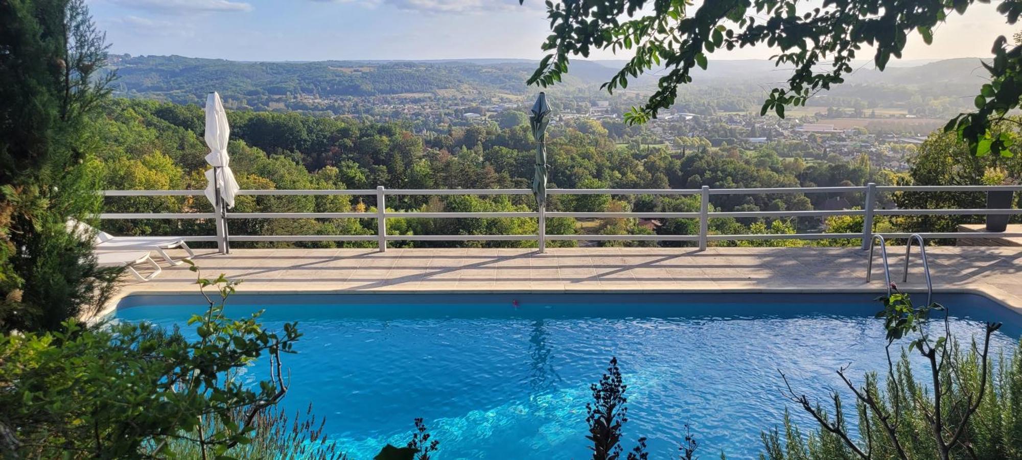 Le Clos Des Etoiles B&B Ле-Бюг Экстерьер фото